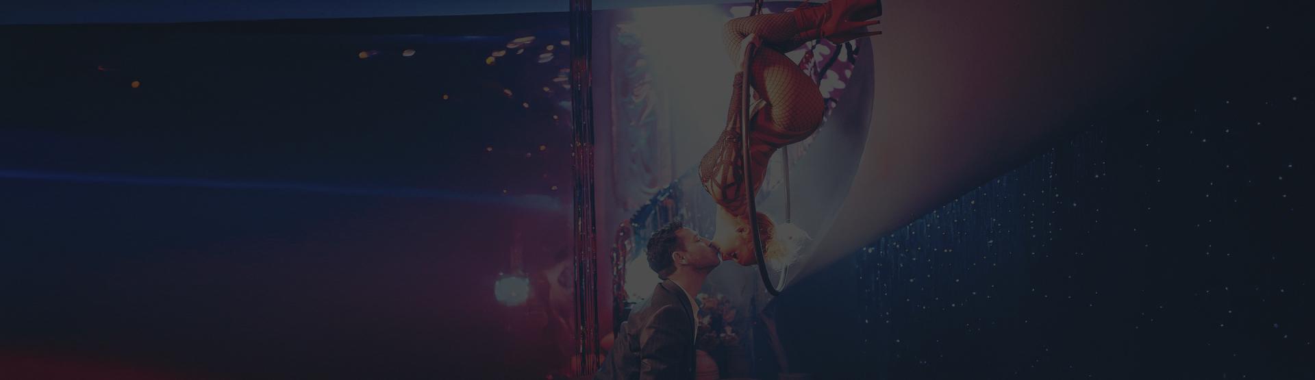 EL MULTIMILLONARIO ESTÁ OBSESIONADO CON LA STRIPPER